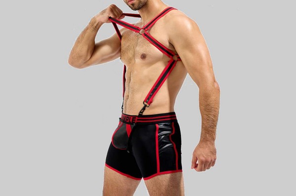 How Can Brands Choose Between Single and Dual Pouch for Custom Briefs?